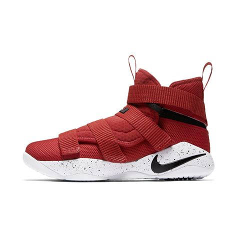 nike extra wide basketball shoes